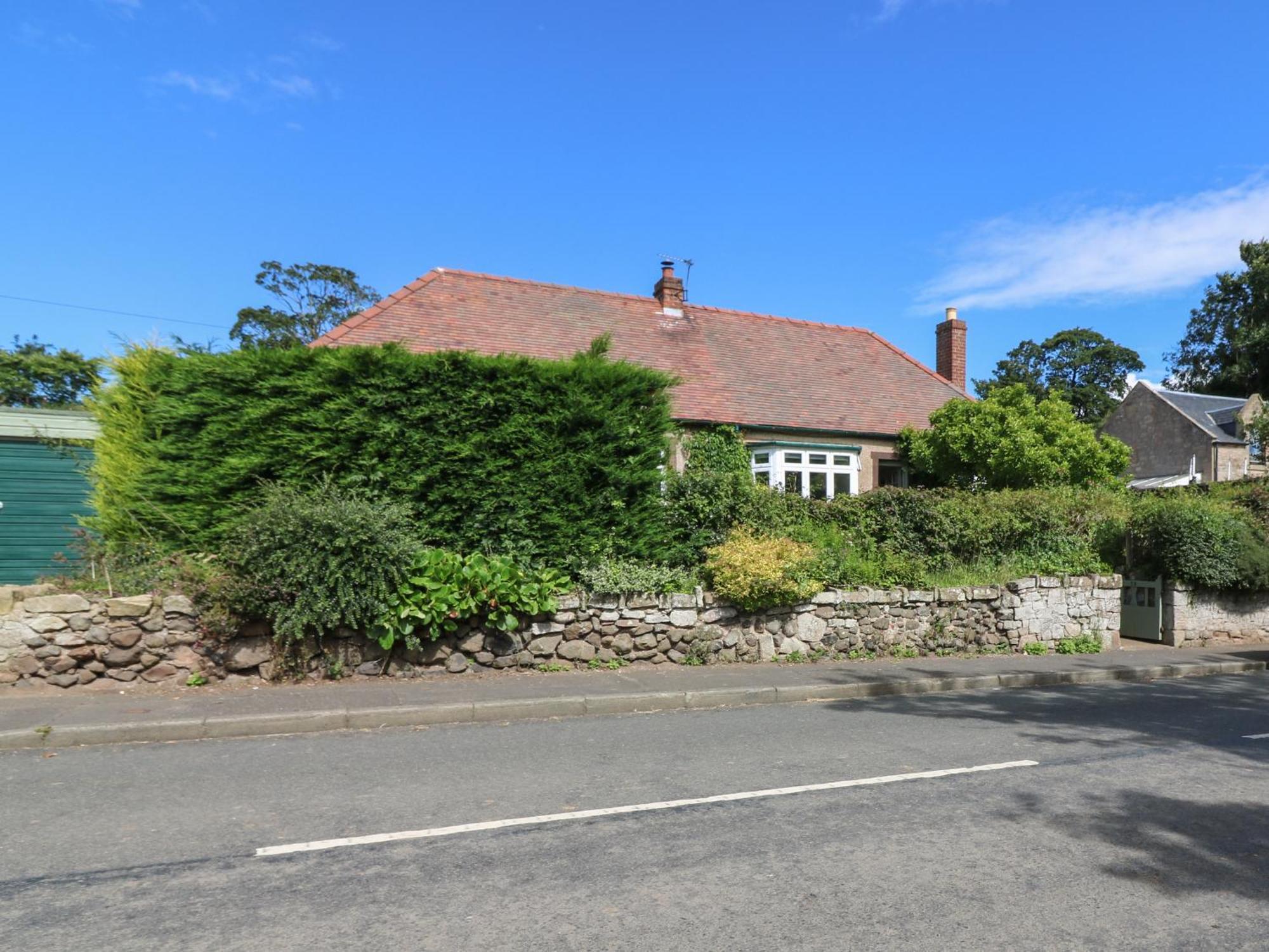 Charlies Cottage Duns Exterior photo